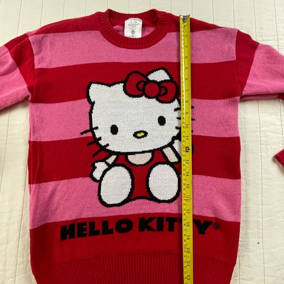 Hello Kitty Red and Pink Knit Sweater XS - Picture 5 of 10